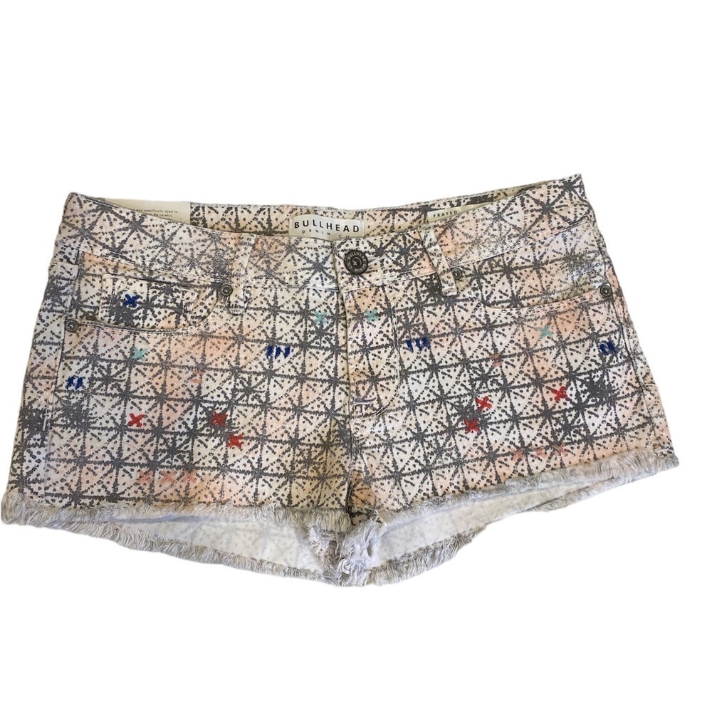 NWT Bullhead FRAYED SHORTS WHITE W MULTICOLOR PRINT SIZE 7